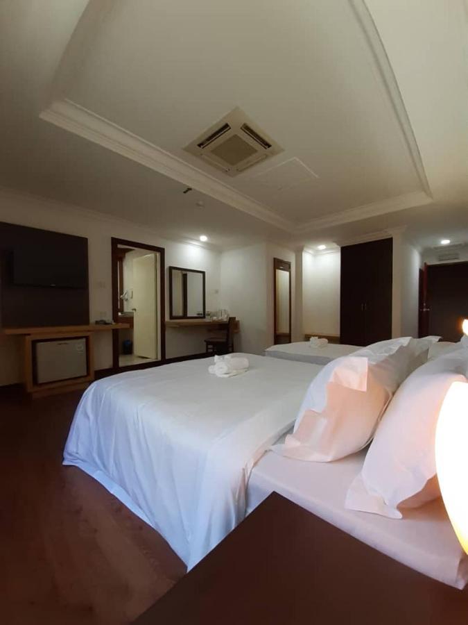Sara Hotel Лабуан Экстерьер фото