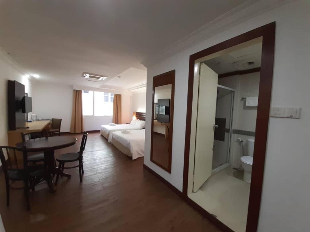 Sara Hotel Лабуан Экстерьер фото
